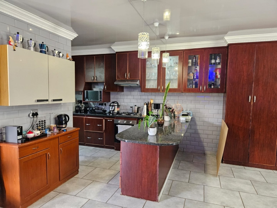 3 Bedroom Property for Sale in Hillcrest Northern Cape